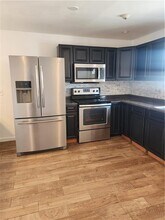 181 Benefit St in Pawtucket, RI - Building Photo - Building Photo