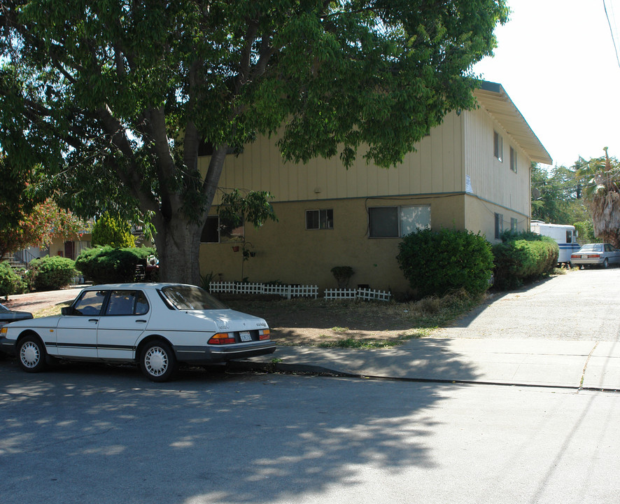 446 Hawthorn Ave in Sunnyvale, CA - Building Photo