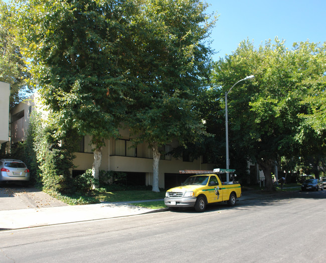 Otsego Arms in North Hollywood, CA - Building Photo - Building Photo