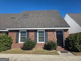 230 Lanier Dr in Statesboro, GA - Building Photo