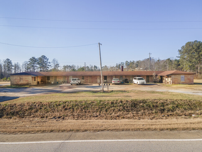 2130 N Highway 27 in Carrollton, GA - Building Photo - Building Photo