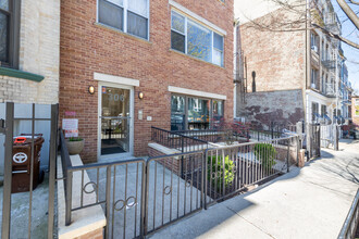 306 12th St in Brooklyn, NY - Building Photo - Building Photo