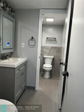 1000 St Charles Pl-Unit -L20 in Pembroke Pines, FL - Building Photo - Building Photo