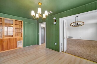 1402 E 21st St in Odessa, TX - Building Photo - Building Photo