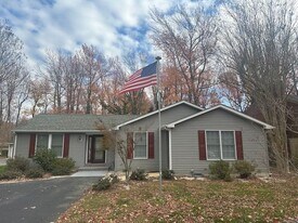 804 Mason Rd in Stevensville, MD - Building Photo