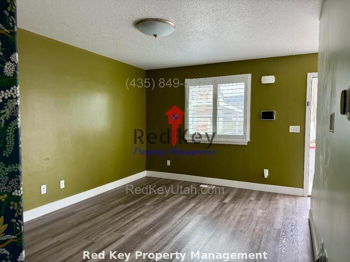603 Kay Ln in Tooele, UT - Building Photo