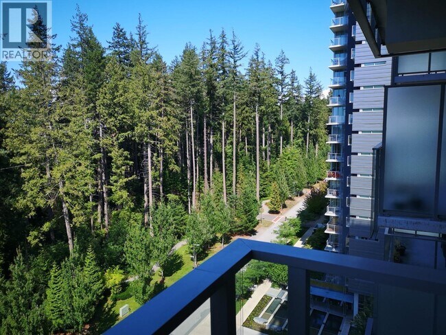 5782 Berton Ave in Vancouver, BC - Building Photo - Building Photo