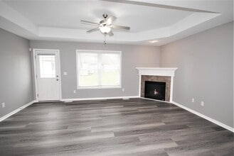 4821 E Highland Pkwy in Buffalo, NY - Building Photo - Building Photo