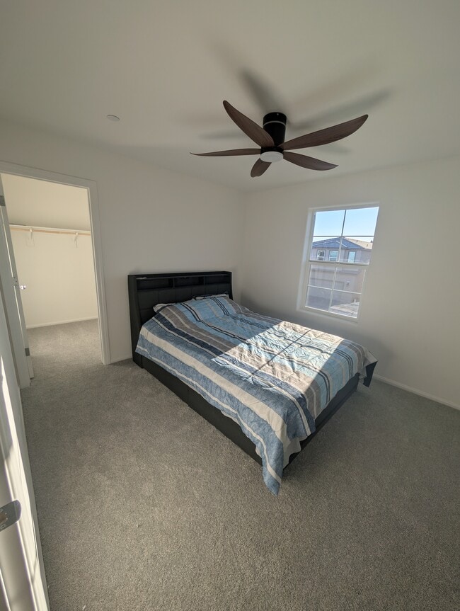 1990 Majalis Pl, Unit bedroom 3 in Las Vegas, NV - Building Photo - Building Photo