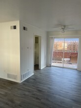 1303 65th Dr in Lubbock, TX - Building Photo - Interior Photo