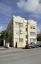 1235 SW 6th St in Miami, FL - Building Photo - Building Photo