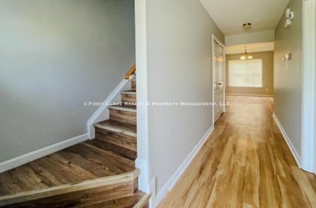 5435 Eneida Sue Dr in Charlotte, NC - Building Photo - Building Photo