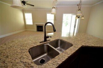 1040 Delo Ln in Cumming, GA - Building Photo - Building Photo