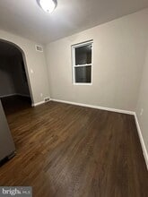 936 Oakmont St in Philadelphia, PA - Building Photo - Building Photo