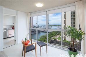 1391 Kapiolani Blvd in Honolulu, HI - Building Photo - Building Photo
