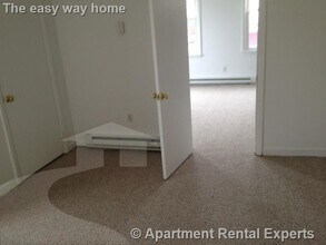 521 Cambridge St, Unit #2 in Cambridge, MA - Building Photo - Building Photo