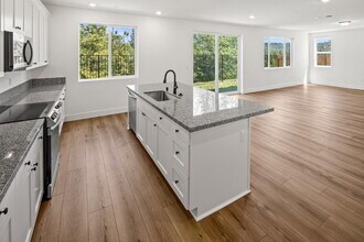 1001 Utah Dr in Placerville, CA - Building Photo - Building Photo