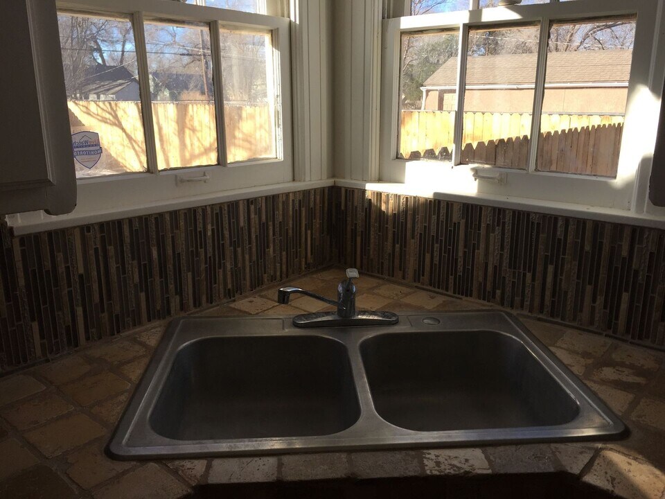 2207 23rd St in Lubbock, TX - Building Photo