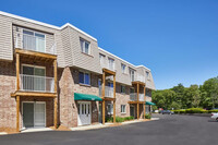 Chestnut Place in Ashland, MA - Foto de edificio - Building Photo