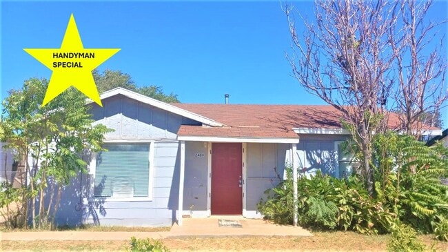 property at 2409 E 7th St