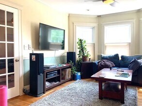 520 Mt Auburn St in Watertown, MA - Building Photo - Building Photo