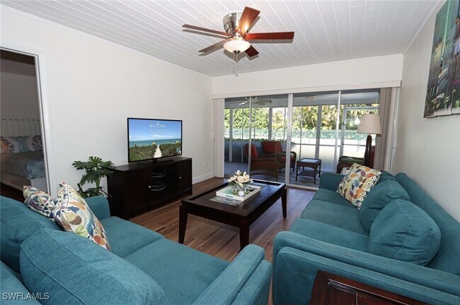 property at 820 Ketch Dr