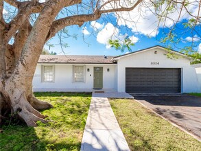 8324 SW 206th Terrace in Cutler Bay, FL - Building Photo - Building Photo