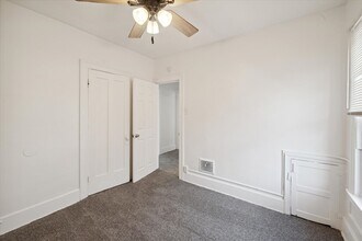 2333 W Grand St in Detroit, MI - Building Photo - Building Photo