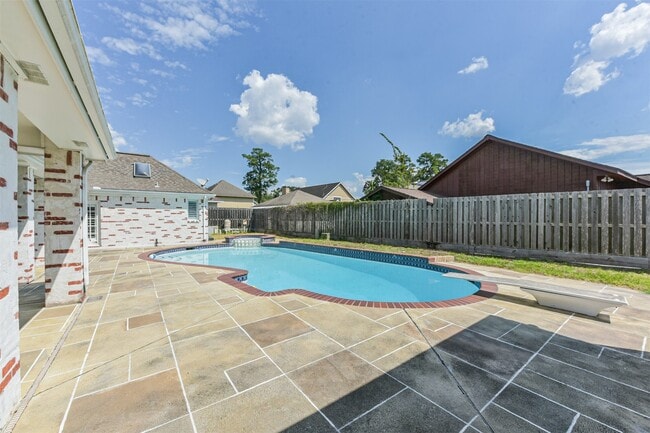 property at 263 Wood Loop St