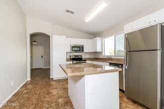 6003 W Warner St in Phoenix, AZ - Building Photo - Building Photo