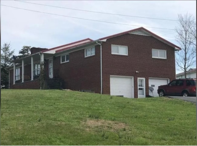 property at 203 Shavers Ford Rd