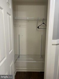 25249 Destination Square photo'