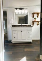 241 Market St in Auburn, PA - Building Photo