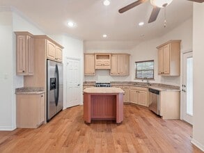 507 W Second St in Maypearl, TX - Building Photo - Building Photo