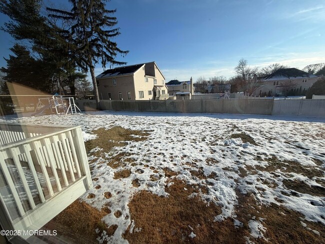 550 Wall St in Eatontown, NJ - Building Photo - Building Photo