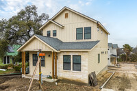 Blanco Village in San Antonio, TX - Building Photo - Building Photo