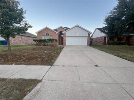 1140 Beaverwood Ln in Crowley, TX - Building Photo