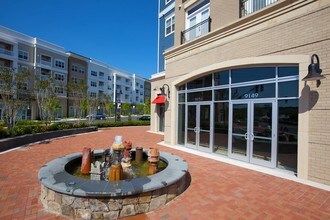 City Center At Manassas Park Station - Bldg B in Manassas Park, VA - Building Photo - Building Photo