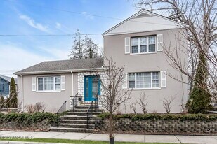 1200 Bridge St in Asbury Park, NJ - Building Photo