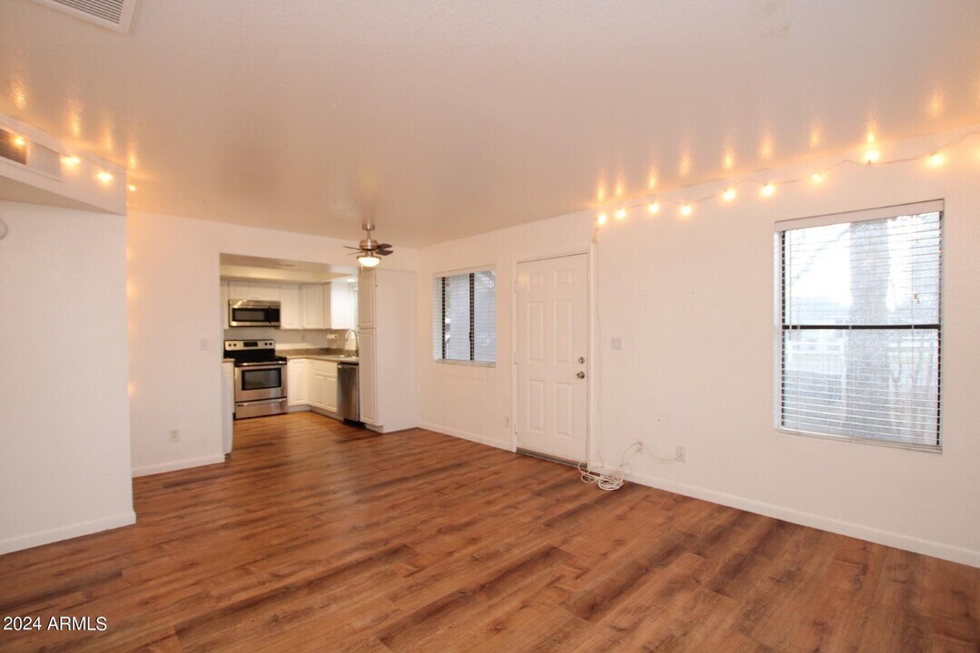 3635 N 37th St, Unit Unit 1 in Phoenix, AZ - Building Photo
