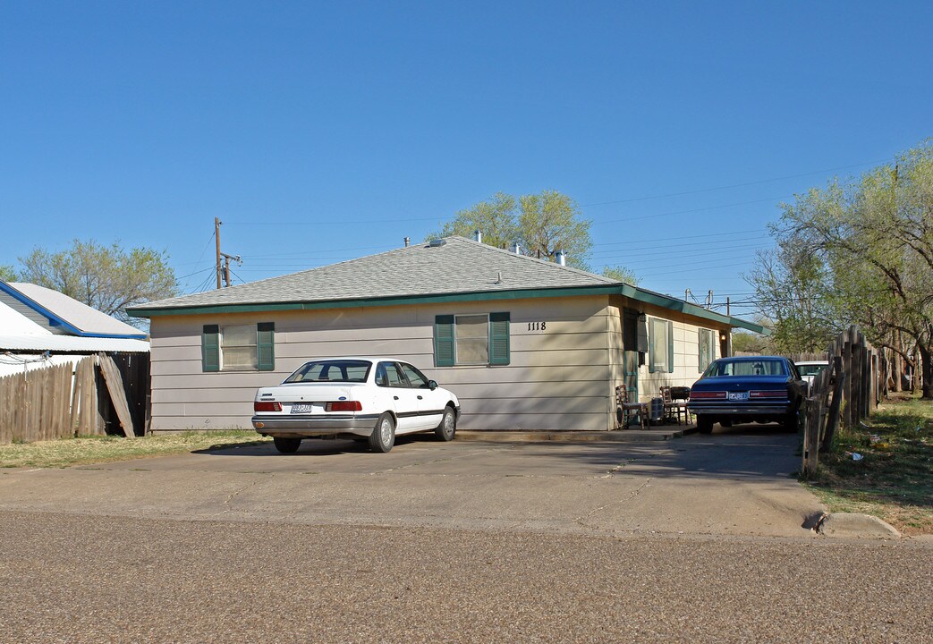 1118 44th St in Lubbock, TX - Foto de edificio