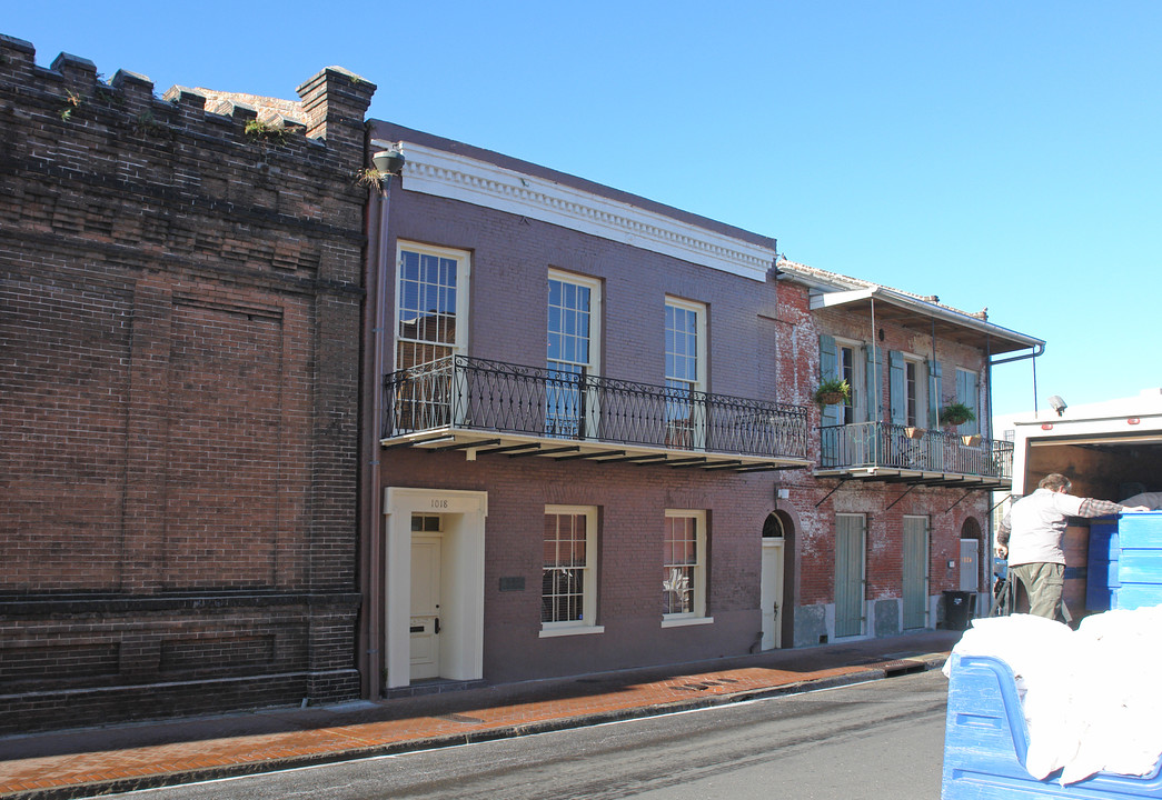 1018 Bienville Ave in New Orleans, LA - Foto de edificio