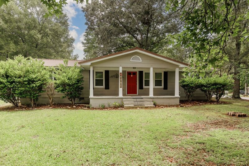 105 Mineral Springs Dr in Athens, GA - Building Photo