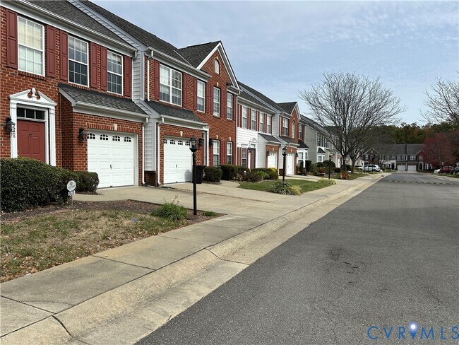 9528 Meredith Creek Ln in Glen Allen, VA - Building Photo - Building Photo