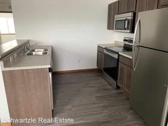 101 Lipton St in Tea, SD - Building Photo - Building Photo