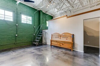 1813 Clarence St in Dallas, TX - Building Photo - Building Photo