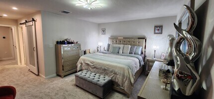 1030 W Davis Pkwy in Florida City, FL - Building Photo - Building Photo