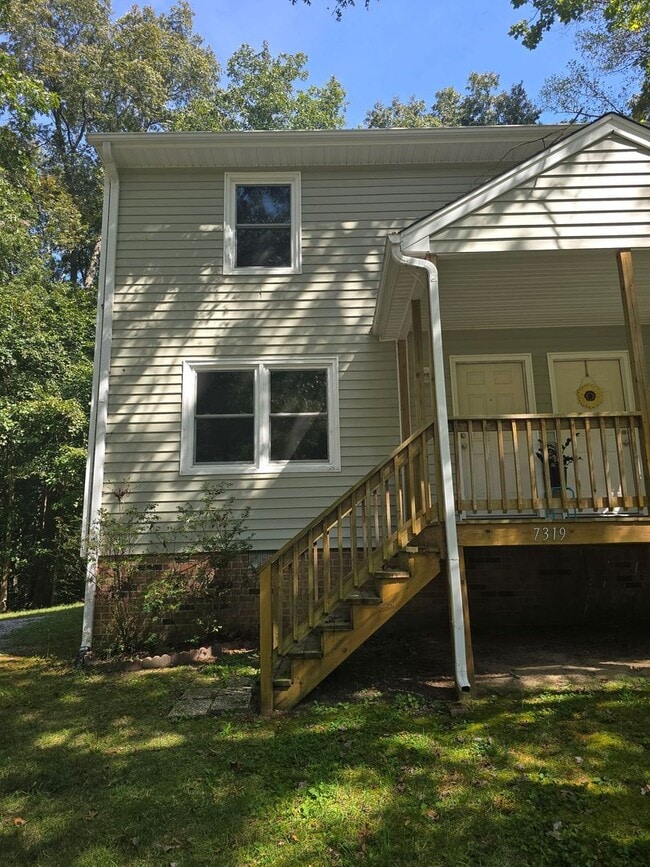 7319 John Elizabeth Pl in Prince George, VA - Building Photo - Building Photo