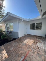 1831 NE 56th St in Fort Lauderdale, FL - Building Photo