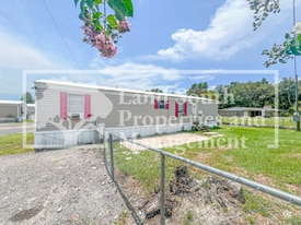 425 Longfellow Blvd in Lakeland, FL - Building Photo